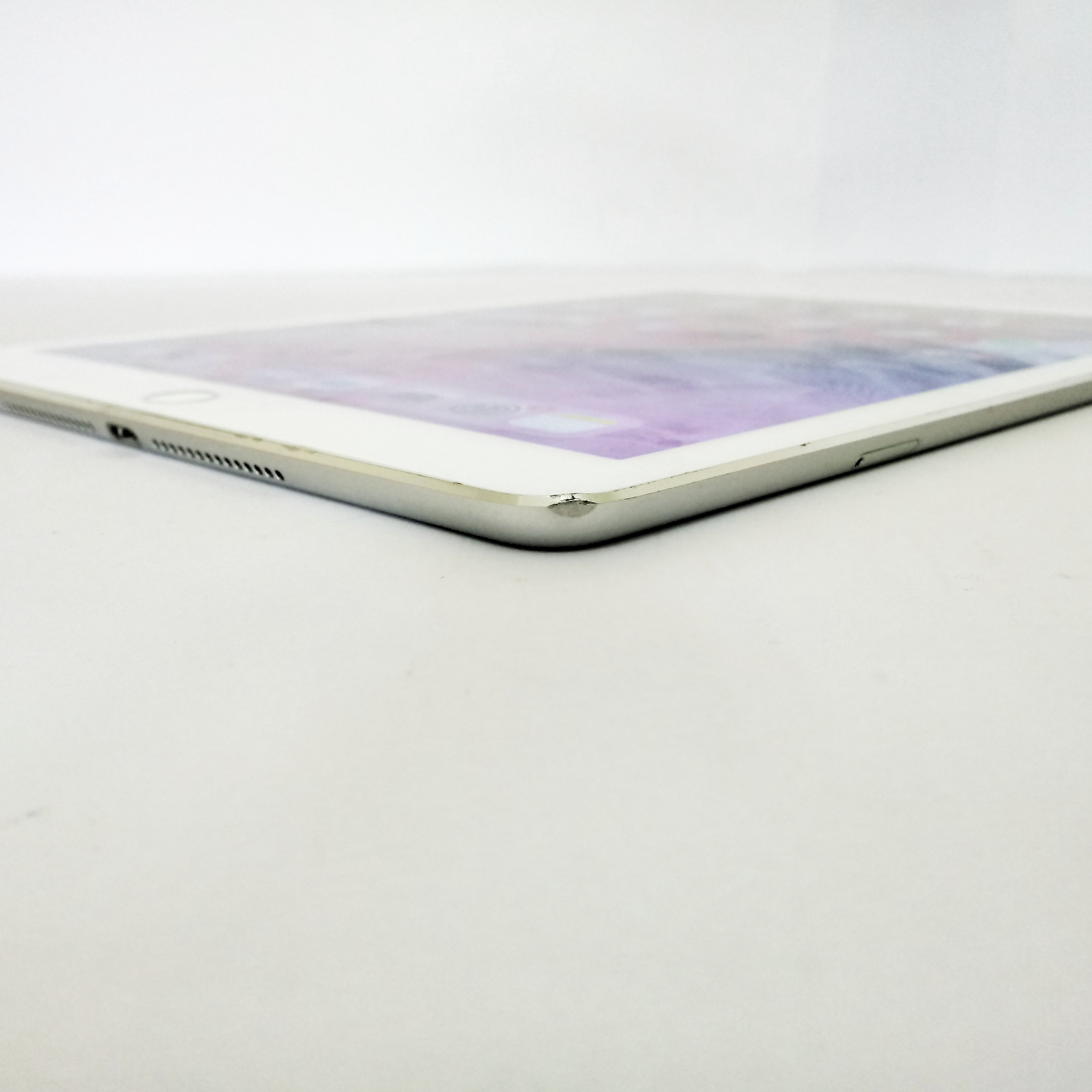 iPad Air 2 (Wi-Fi/Cellular) Silver 64GB (6 Month Warranty) – EpicDeals