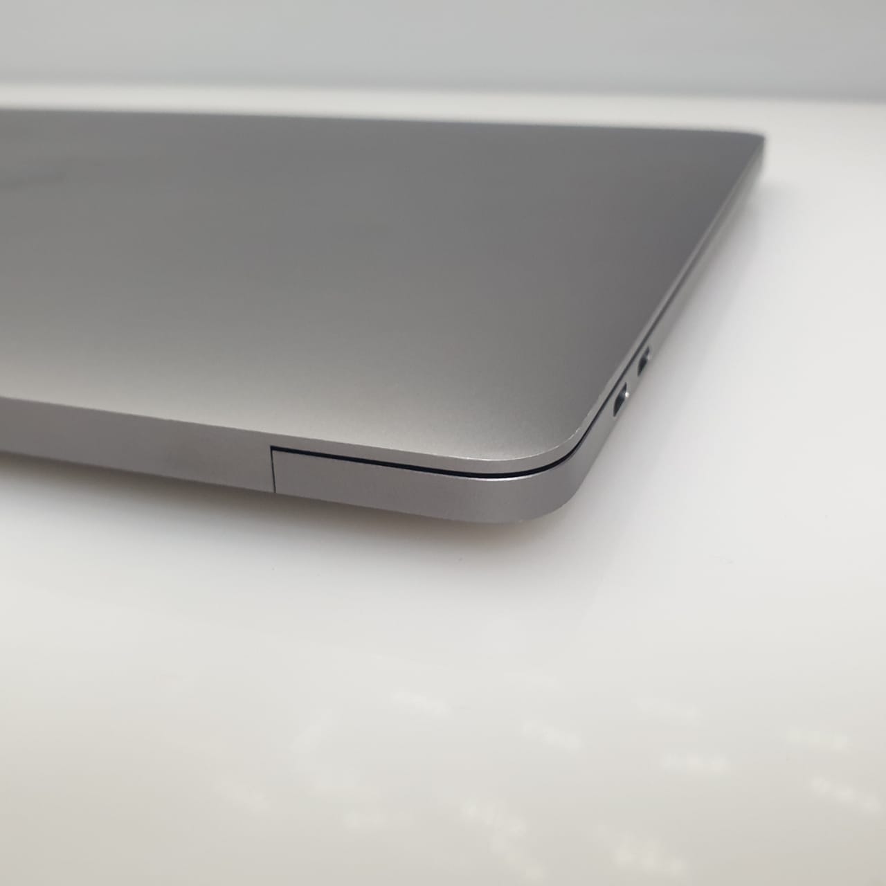 MacBook Pro 13-Inch 