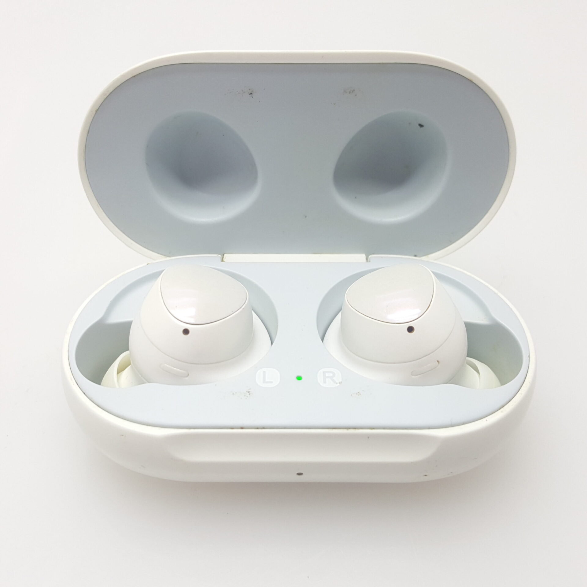 Samsung Galaxy Buds 1st Gen White EpicDeals .za