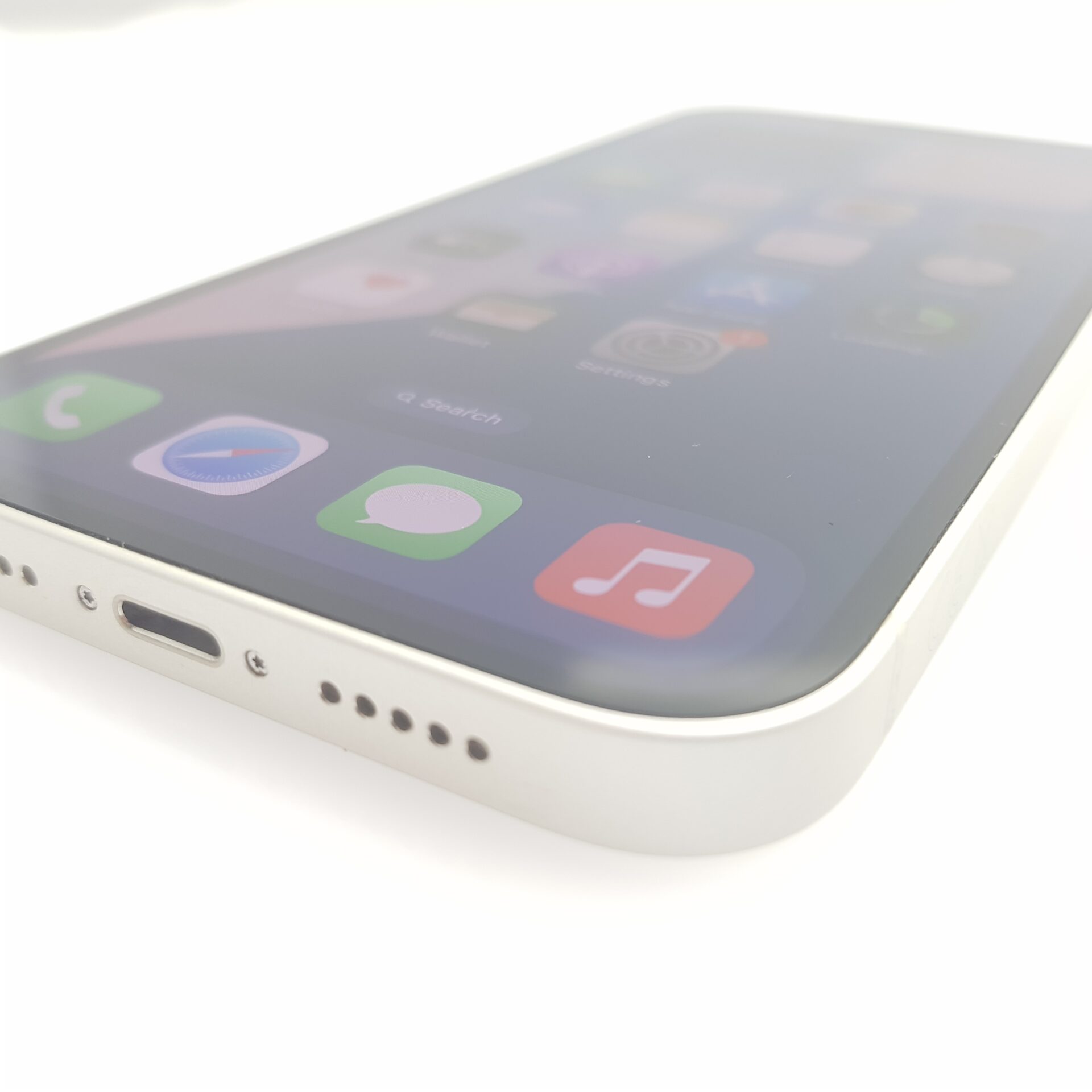 iPhone 13 128GB White (6 Month Warranty) | Epic Deals SA