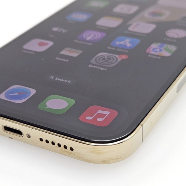 iPhone 13 Pro Max 128GB Gold (12 Month Warranty) + Screen Protector and Cover Value: R400 - Image 4