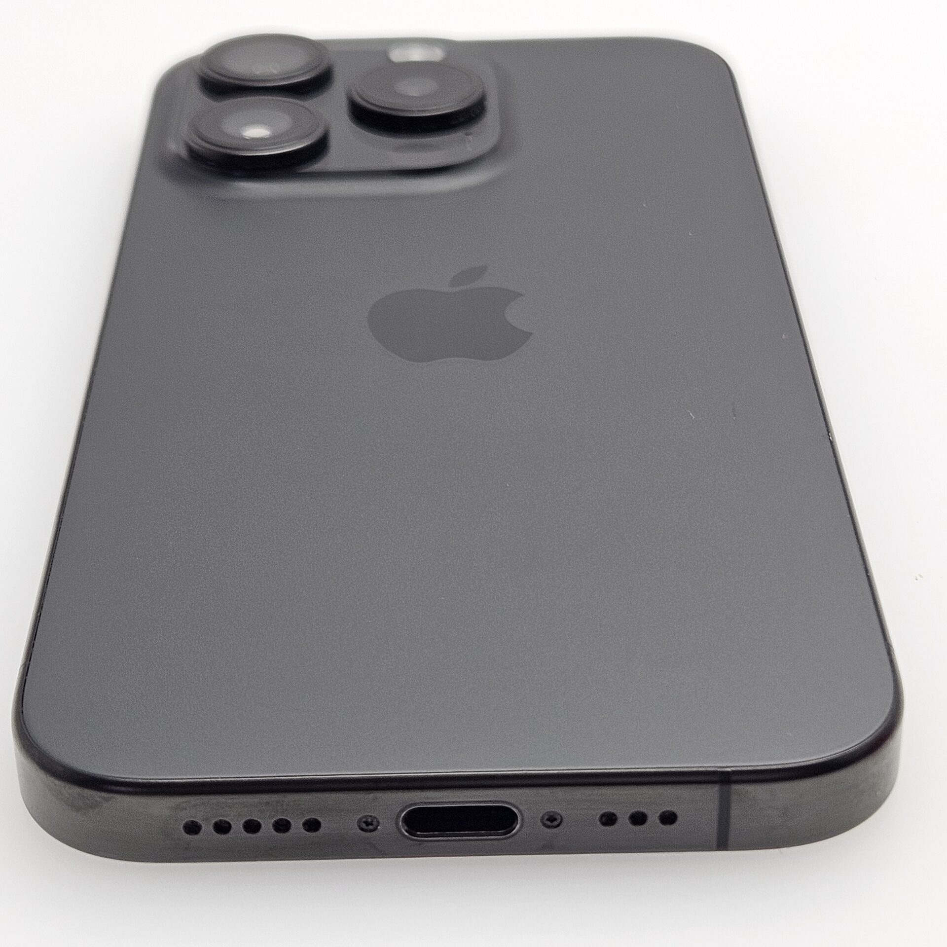 iPhone 15 Pro 128GB Black Titanium (12 Month Warranty) - Mint