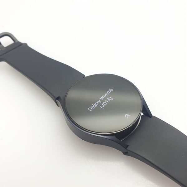 Samsung Galaxy Watch 6 40mm GPS Only Graphite (3 Month Warranty) - Image 2