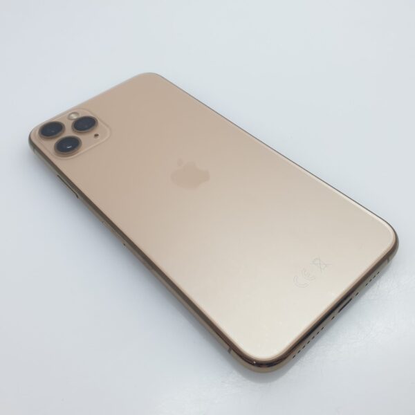 iPhone 11 Pro Max 512GB No Face ID (12 Month Warranty) + Cover and Screen Protector Bundle Value: R400 - Image 15