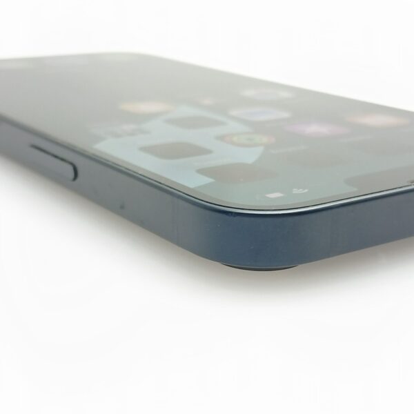 iPhone 13 128GB Midnight (6 Month Warranty) + Cover And Screen Protector Bundle Value: R400 - Image 2