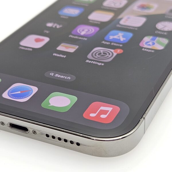 iPhone 13 Pro Max 256GB Graphite (12 Month Warranty) + Cover and Screen Protector Bundle Value: R400 - Image 4