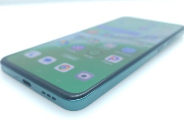 Oppo Reno 12 F 5G 256GB Olive Green (6 Month Warranty) + Cover Bundle Value: R200 - Image 4