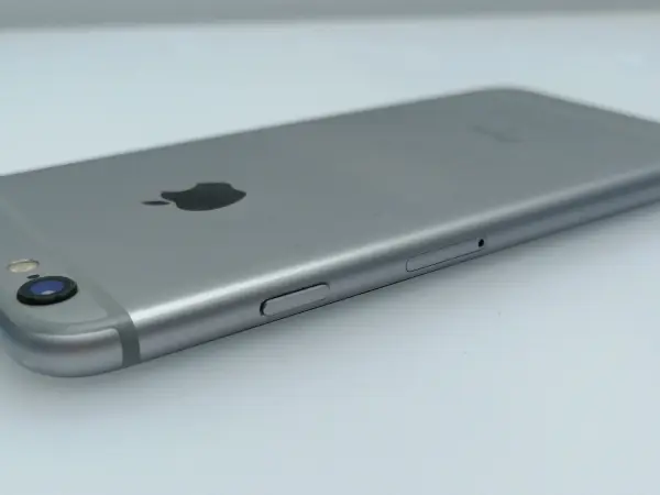 iPhone 6s 64GB No Touch ID Silver | Epic Deals SA