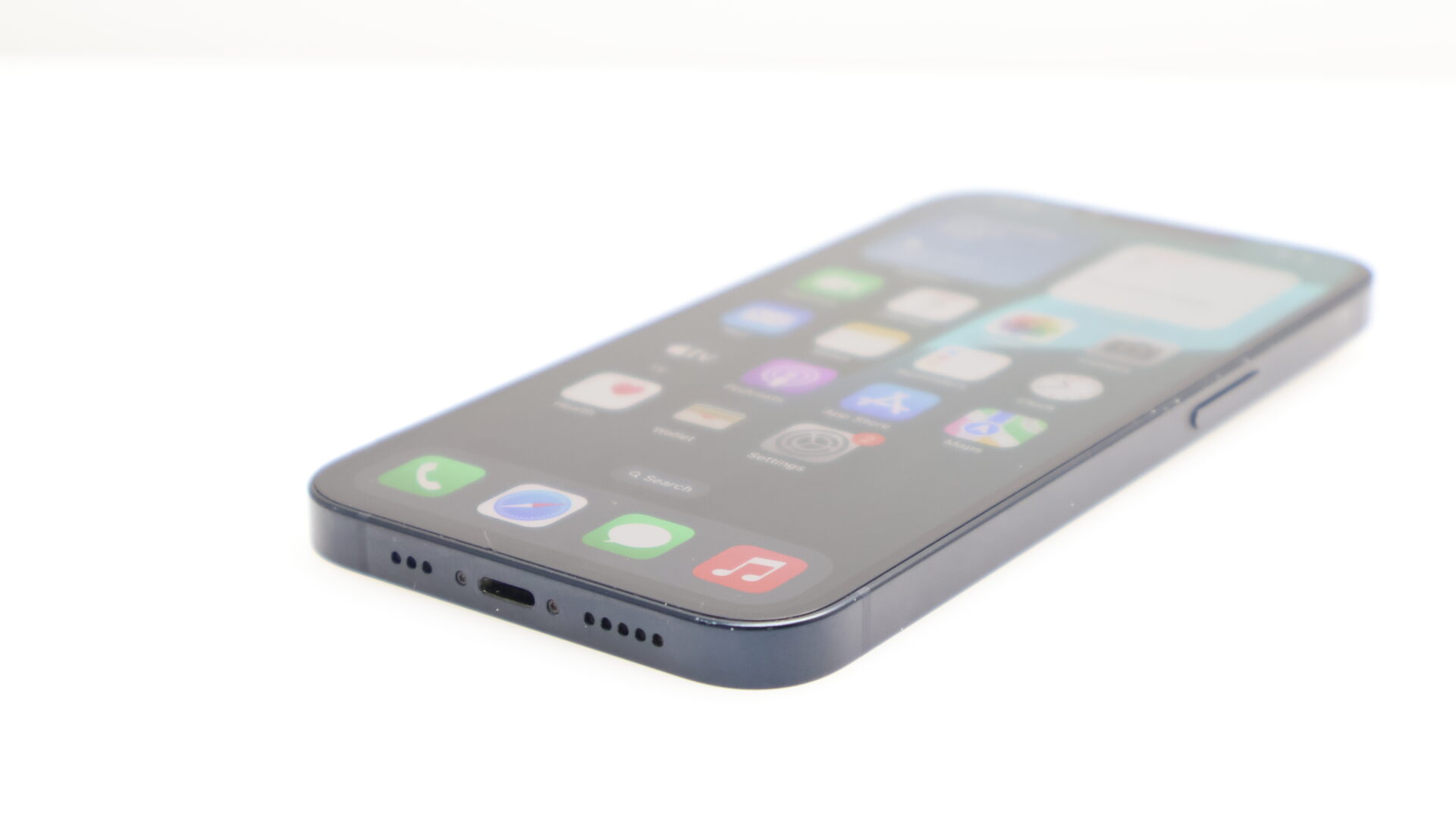iPhone 13 128GB Midnight (6 Month Warranty) - Image 4