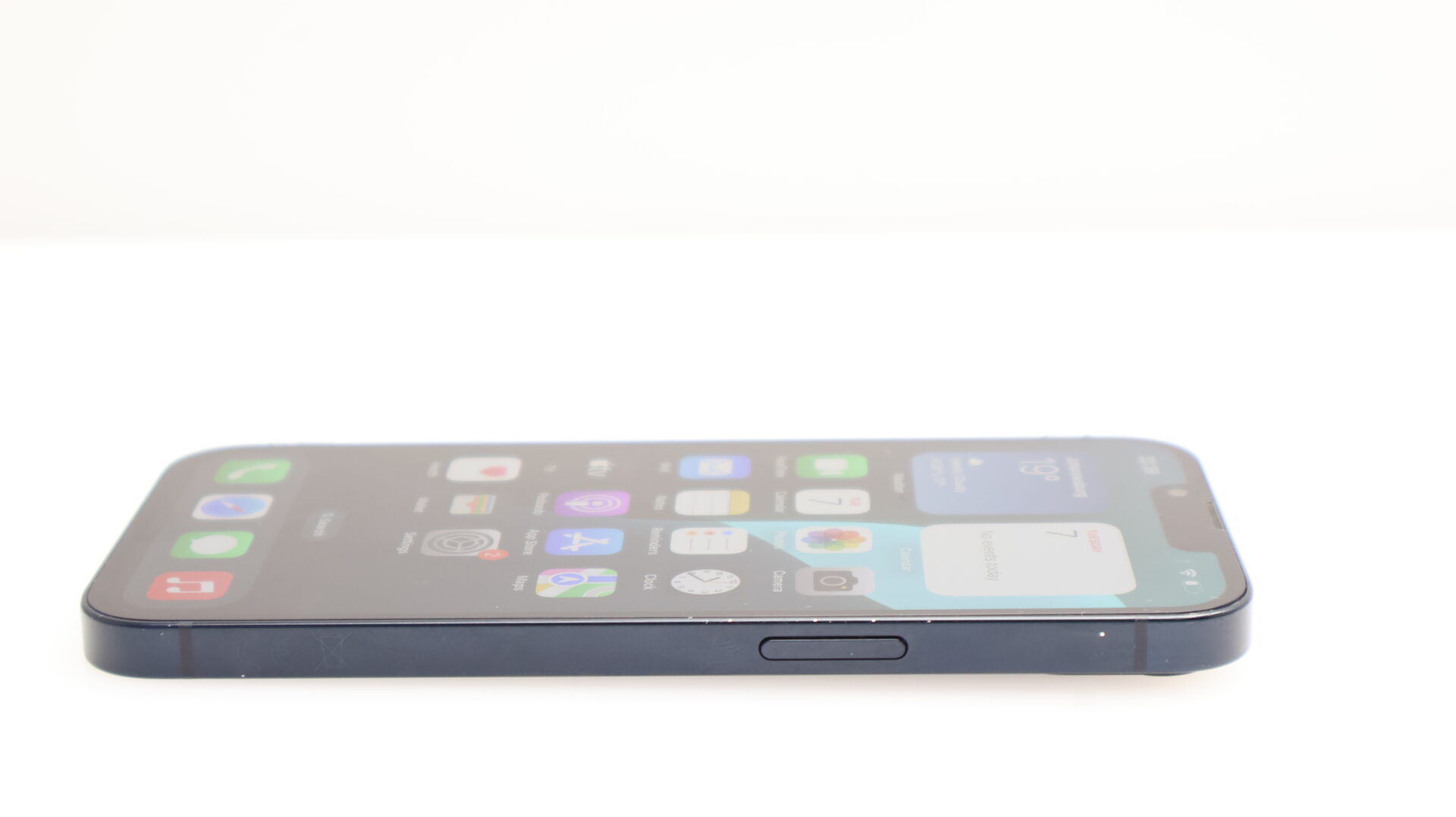 iPhone 13 128GB Midnight (6 Month Warranty) - Image 5