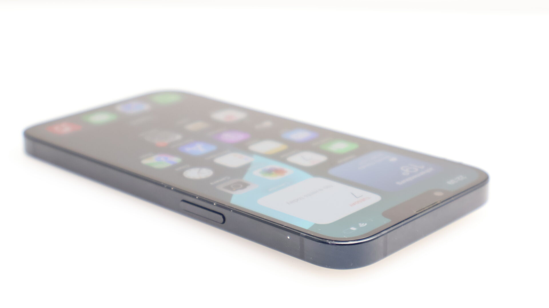 iPhone 13 128GB Midnight (6 Month Warranty) - Image 6