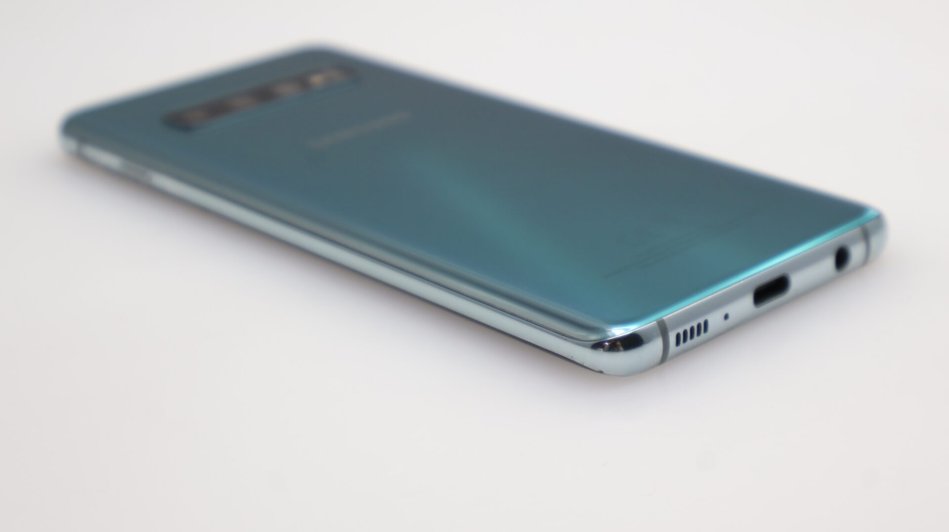 Samsung Galaxy S10 128GB Cracked Screen Prism Green | Epic Deals SA