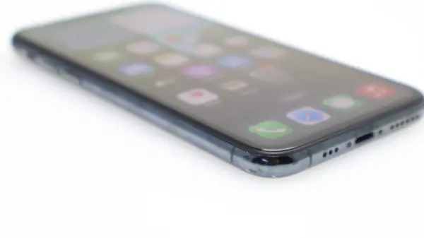 iPhone 11 Pro 64GB Space Grey (6 Month Warranty) + Cover And Screen Protector Bundle Value: R400 - Image 2