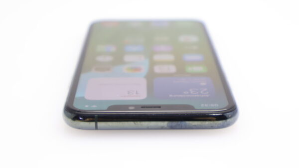 iPhone 11 Pro 64GB Space Grey (6 Month Warranty) + Cover And Screen Protector Bundle Value: R400 - Image 7