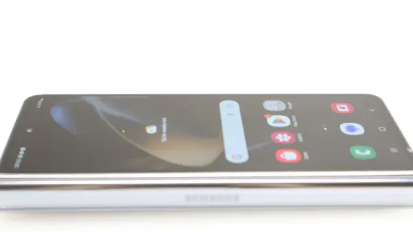 Samsung Galaxy Z Fold 4 256GB Dual Sim | Bent Casing | No