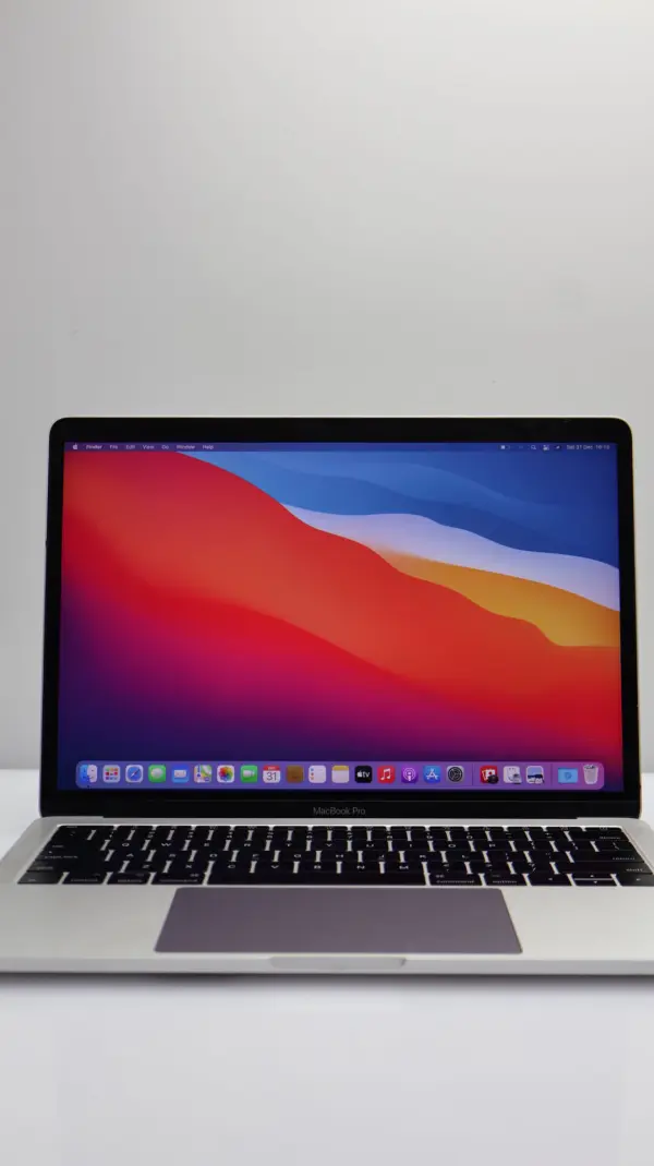 MacBook Pro 13-Inch 
