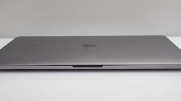 MacBook Pro 15-Inch "Core i7" 2.6GHz (Touch/Late 2016) 16GB RAM 256GB HDD Bright Spots Space Grey (12 Month Warranty) - Image 9