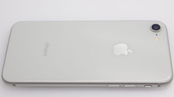 iPhone 8 64GB Silver - Image 18