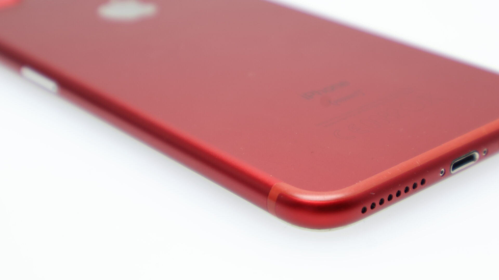 iPhone 7 Plus 128GB Minor Bright Spots Product Red - Image 13