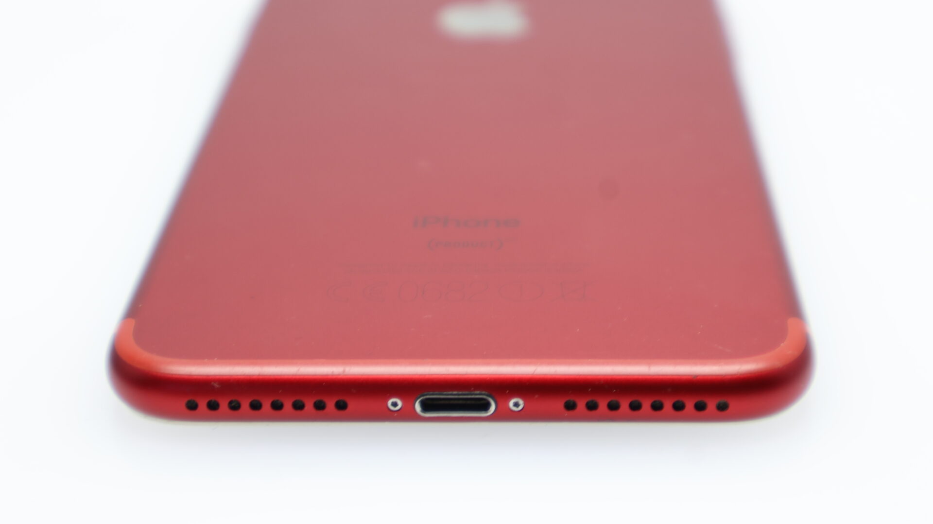 iPhone 7 Plus 128GB Minor Bright Spots Product Red - Image 14