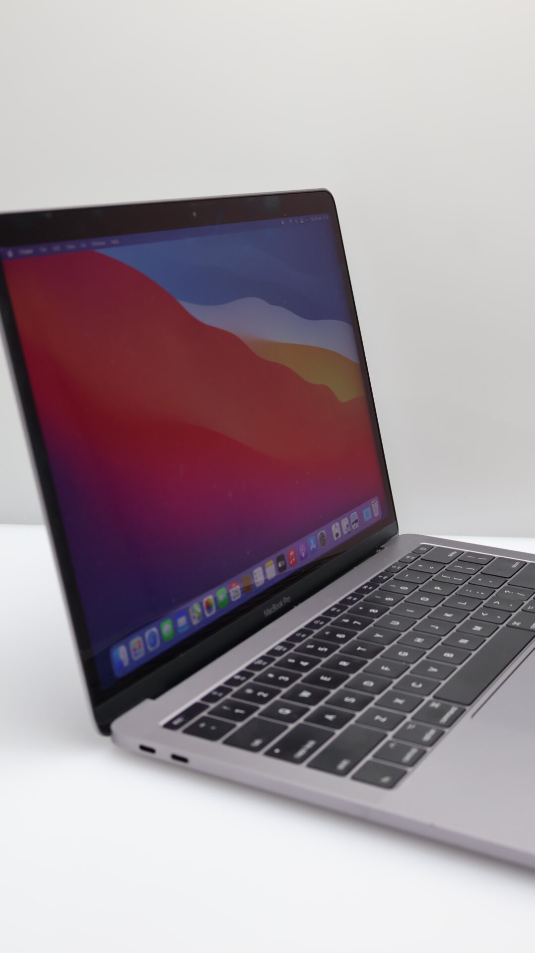 MacBook Pro 13-Inch 