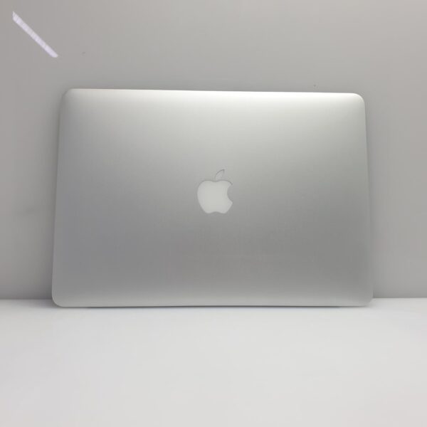 MacBook Air 13-Inch "Core i5" 1.6 GHz (Early 2015) 4GB RAM 256GB SSD Silver (3 Month Warranty) - Image 7