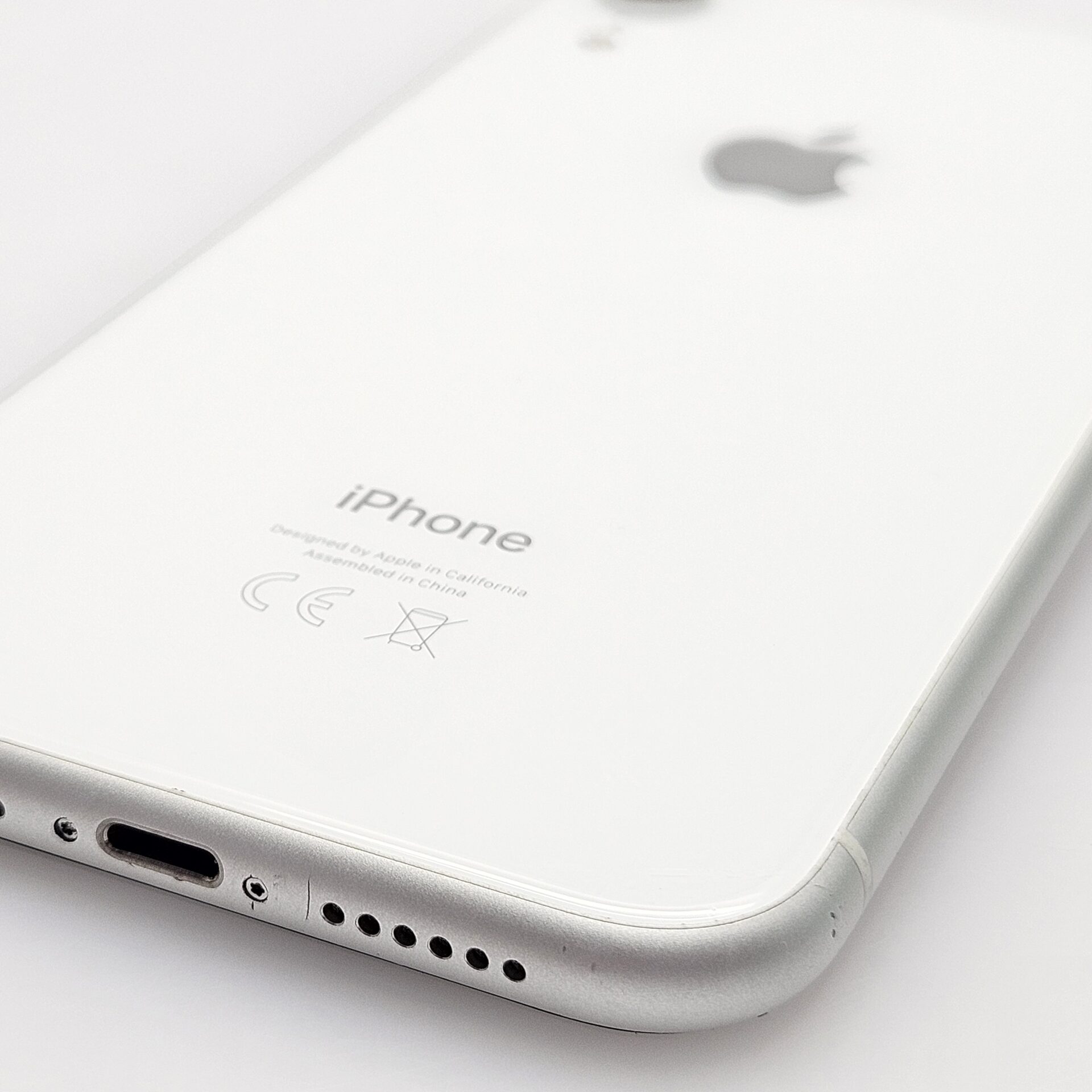 iPhone XR 256GB White (3 Month Warranty) - Image 11