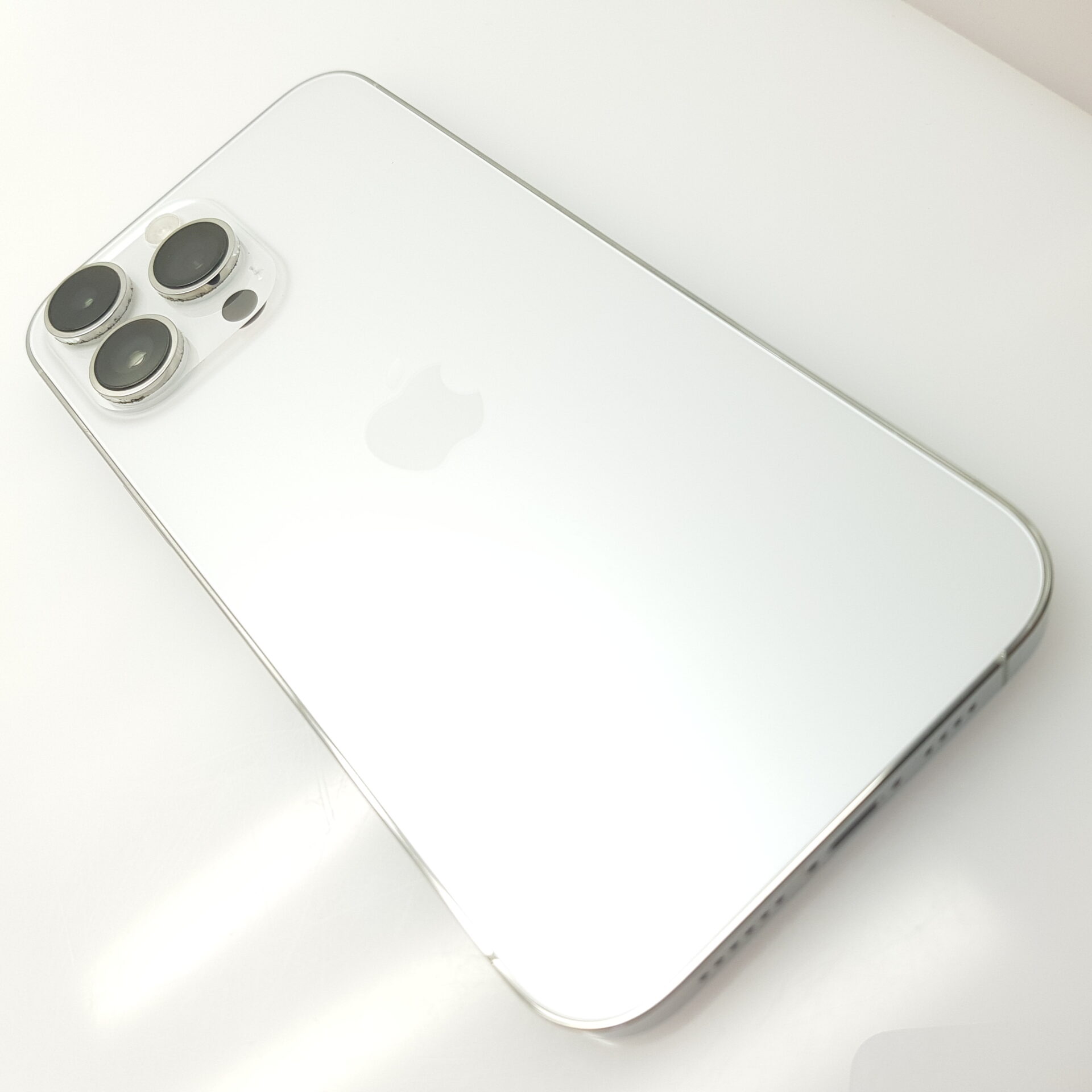 iPhone 14 Pro Max 256GB Silver (12 Month Warranty) | Epic Deals SA