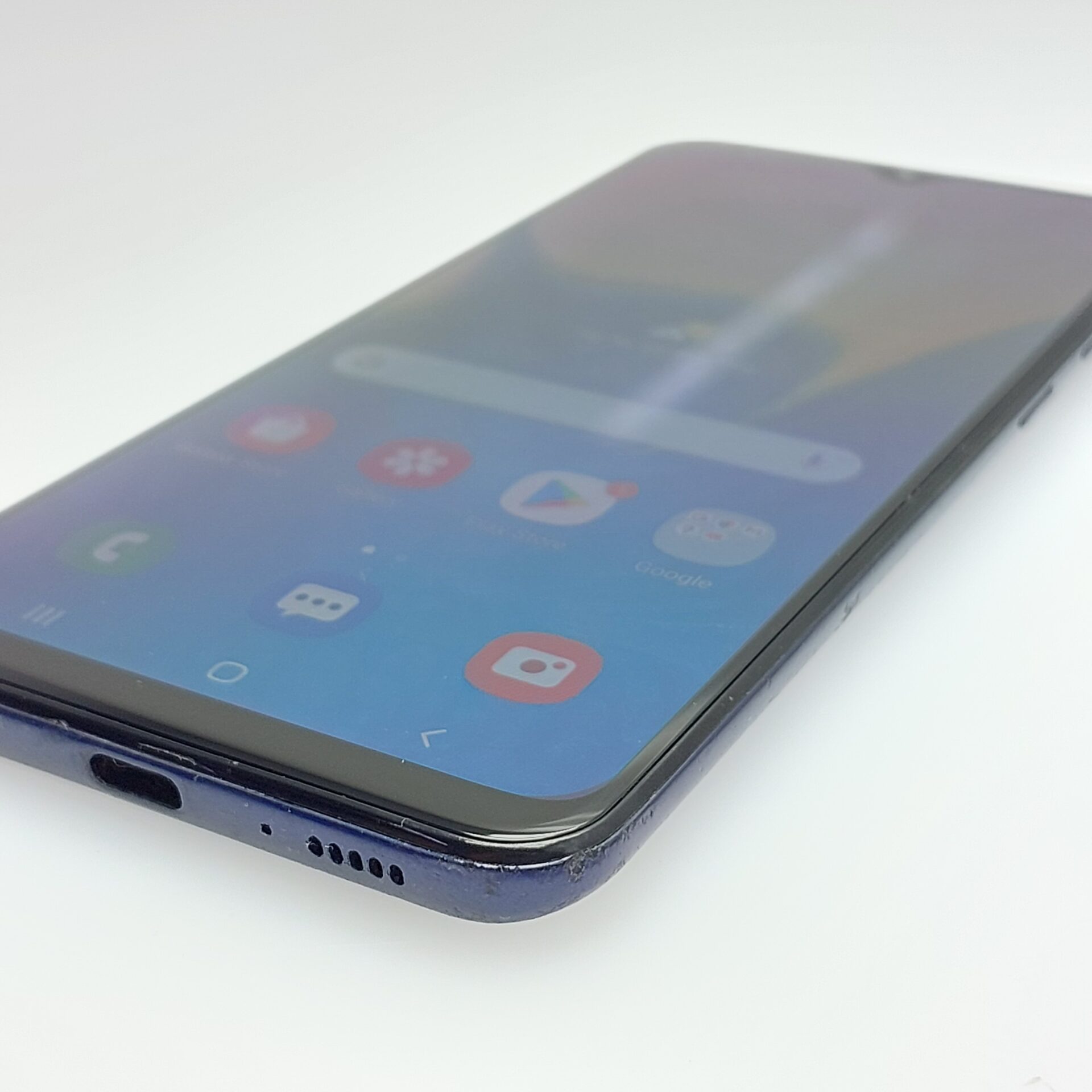 Samsung Galaxy A20 32GB Dual Sim Blue - Image 4