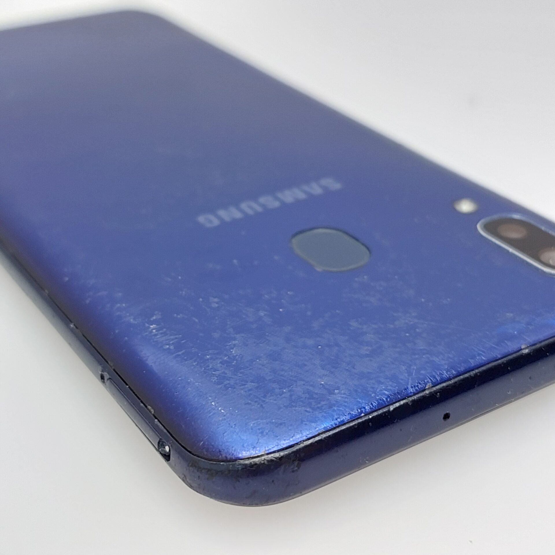 Samsung Galaxy A20 32GB Dual Sim Blue - Image 12