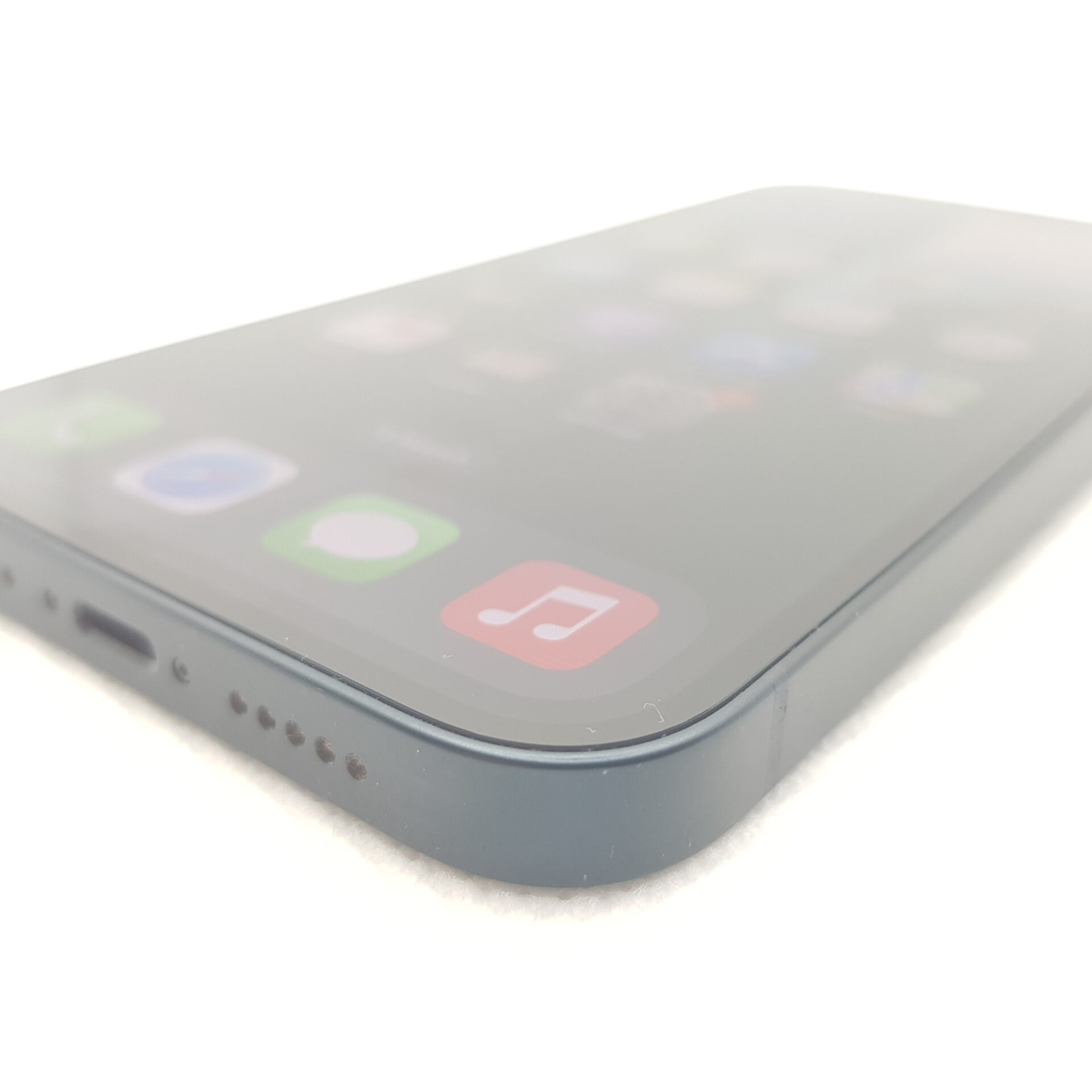 iPhone 13 128GB Midnight (6 Month Warranty) - Image 3