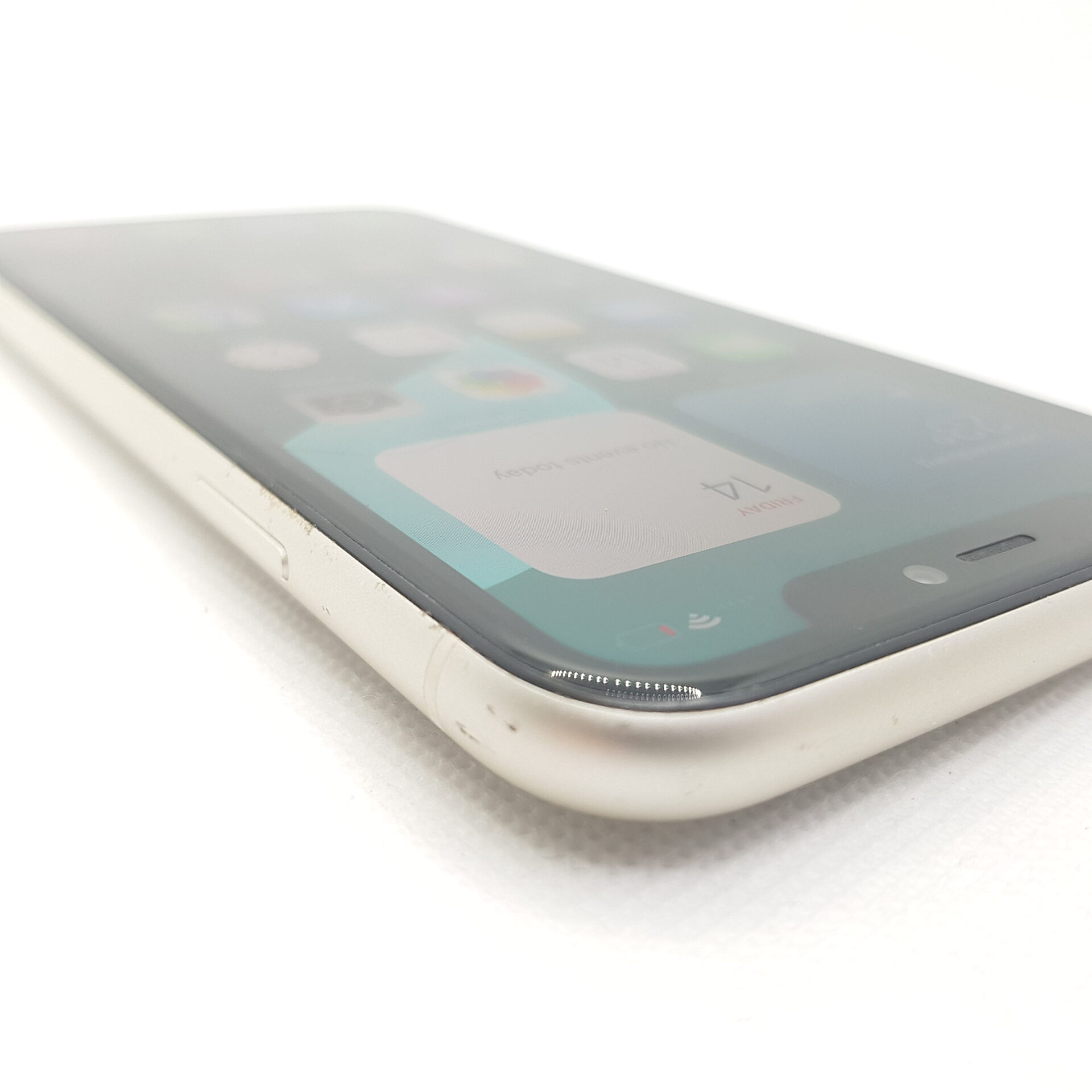iPhone 11 256GB White (6 Month Warranty) - Image 4