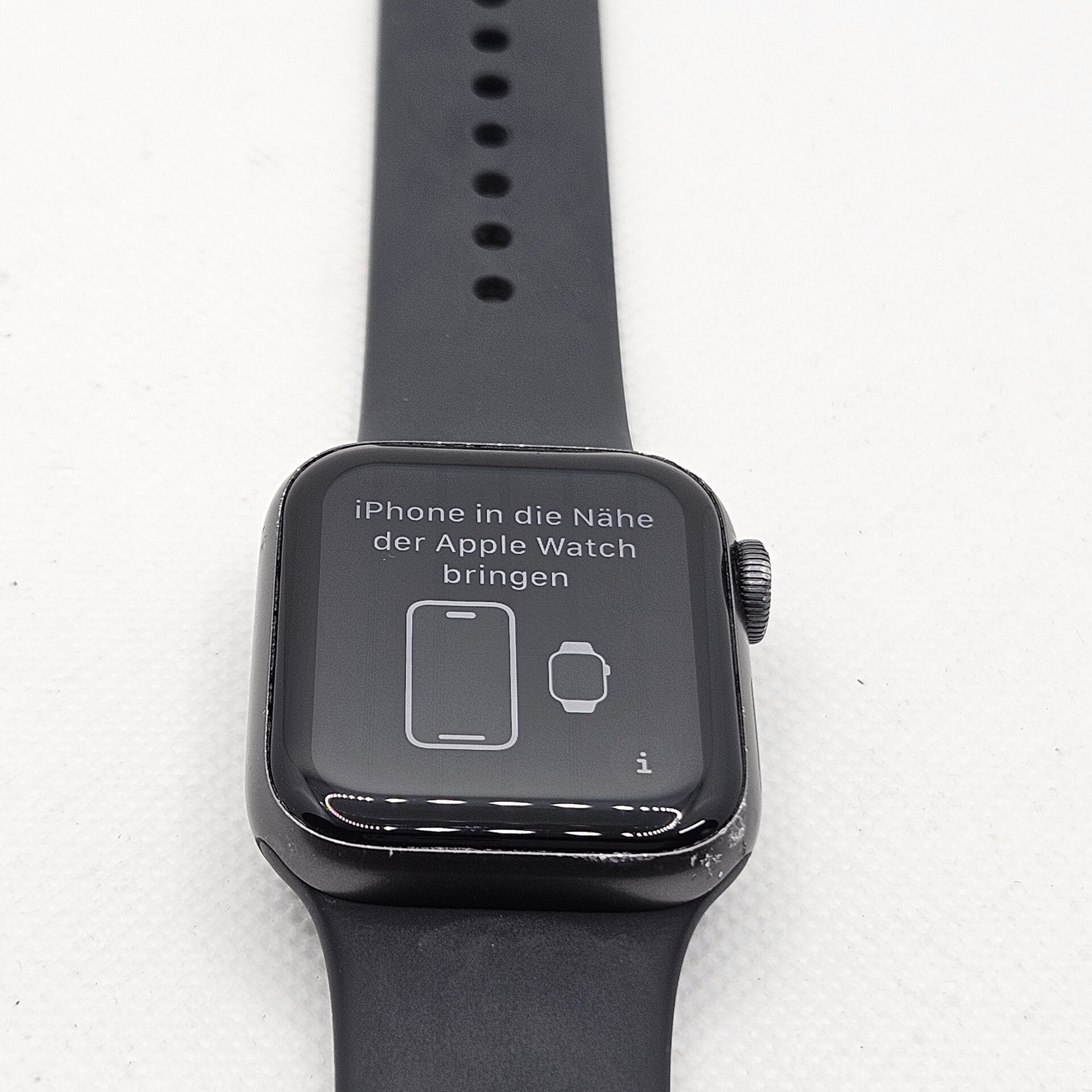 Apple Watch SE Nike 40mm GPS Only Space Gray (3 Month Warranty) - Image 2