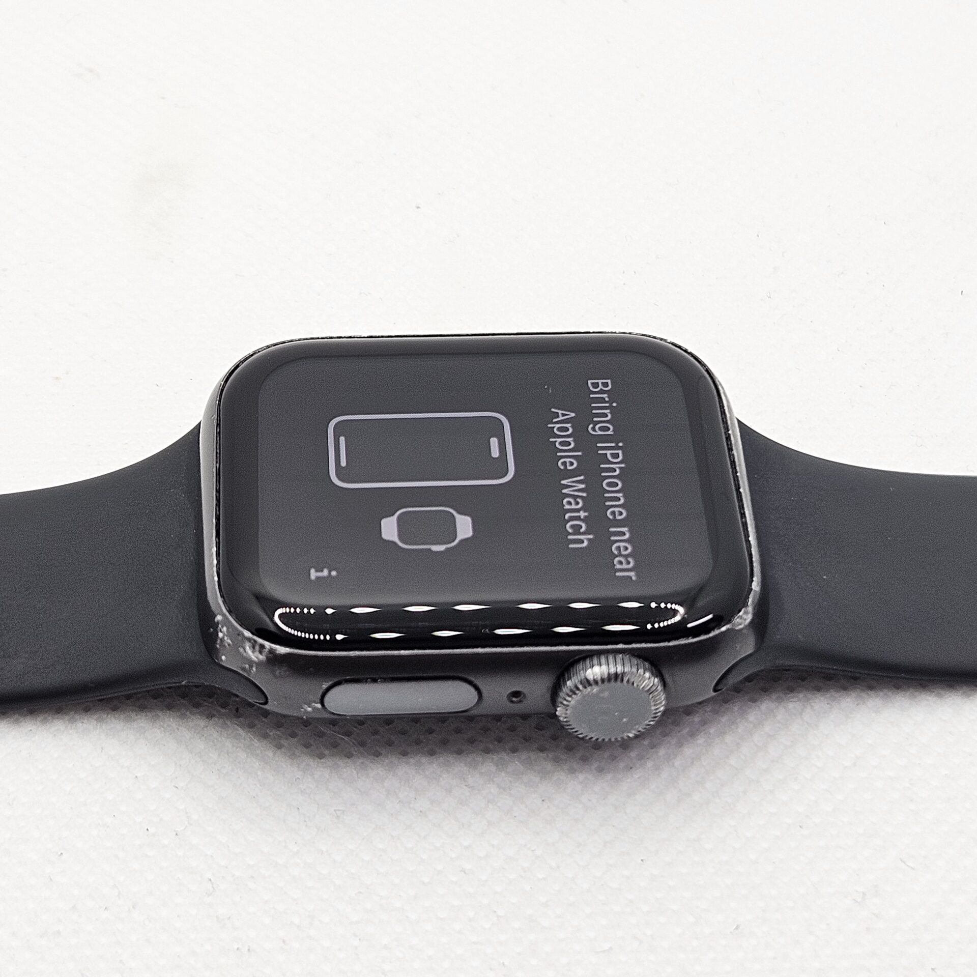 Apple Watch SE Nike 40mm GPS Only Space Gray (3 Month Warranty) - Image 3