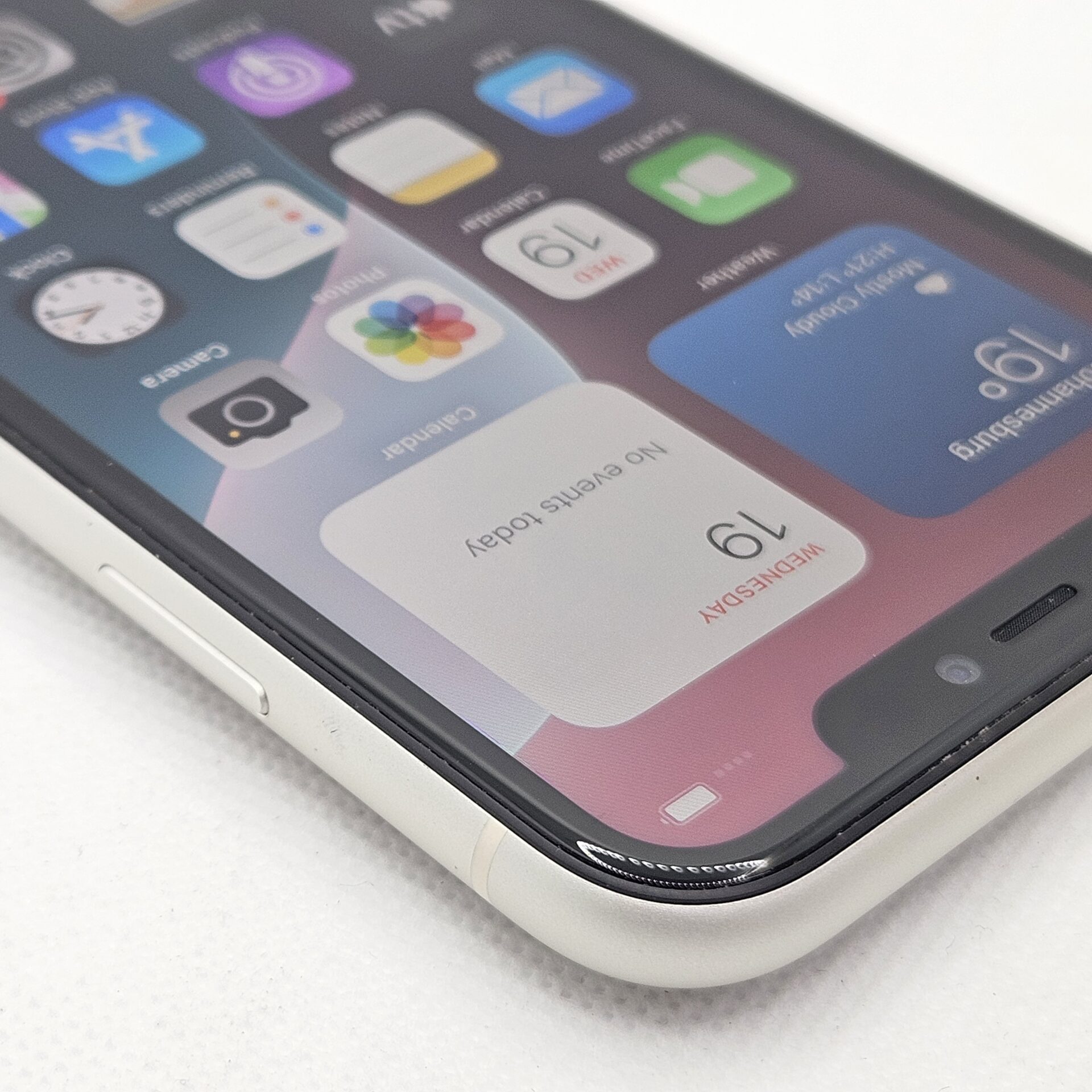 iPhone 11 256GB White (6 Month Warranty) - Image 5
