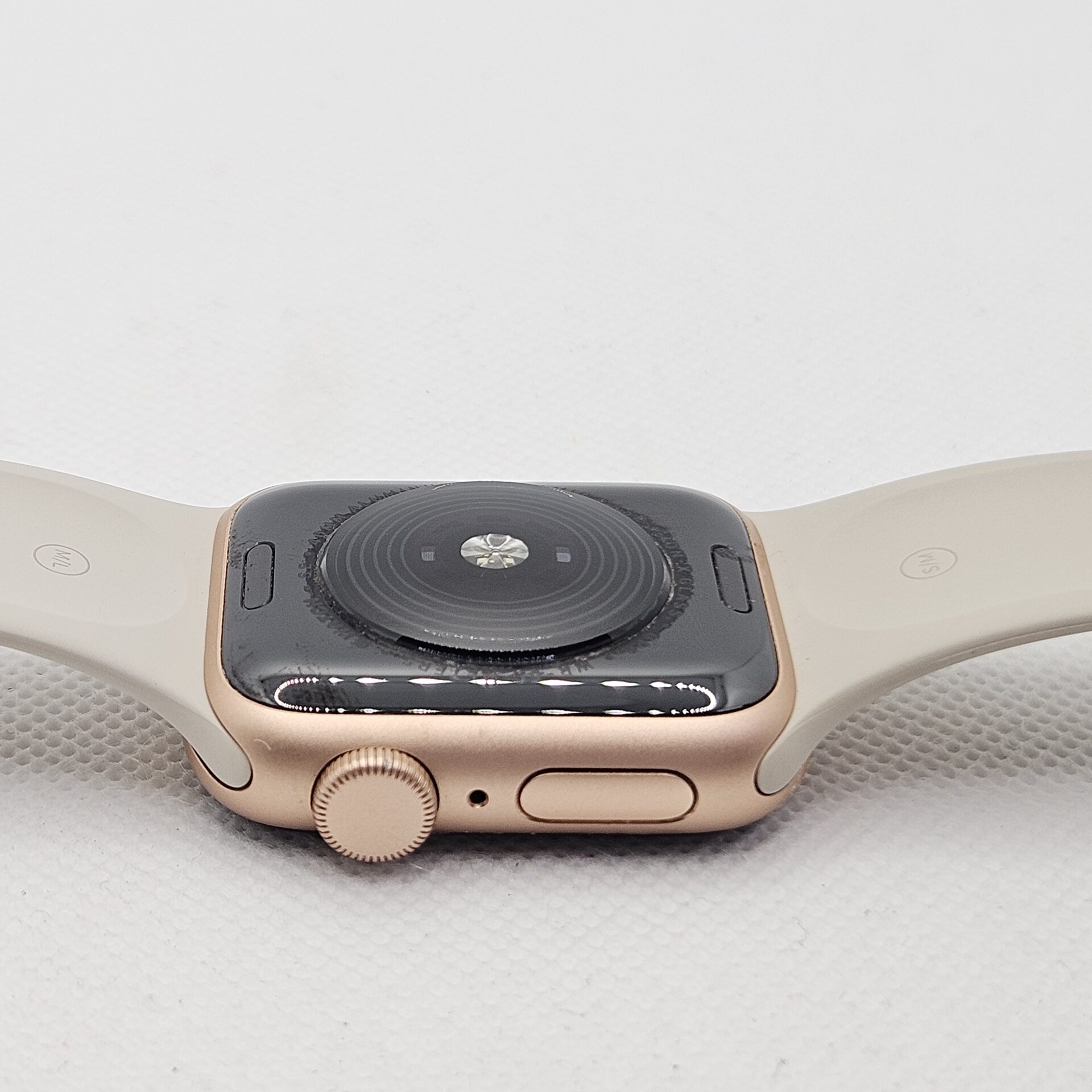 Apple Watch Series SE 1st Gen 40mm GPS Only Rose Gold (3 Month
