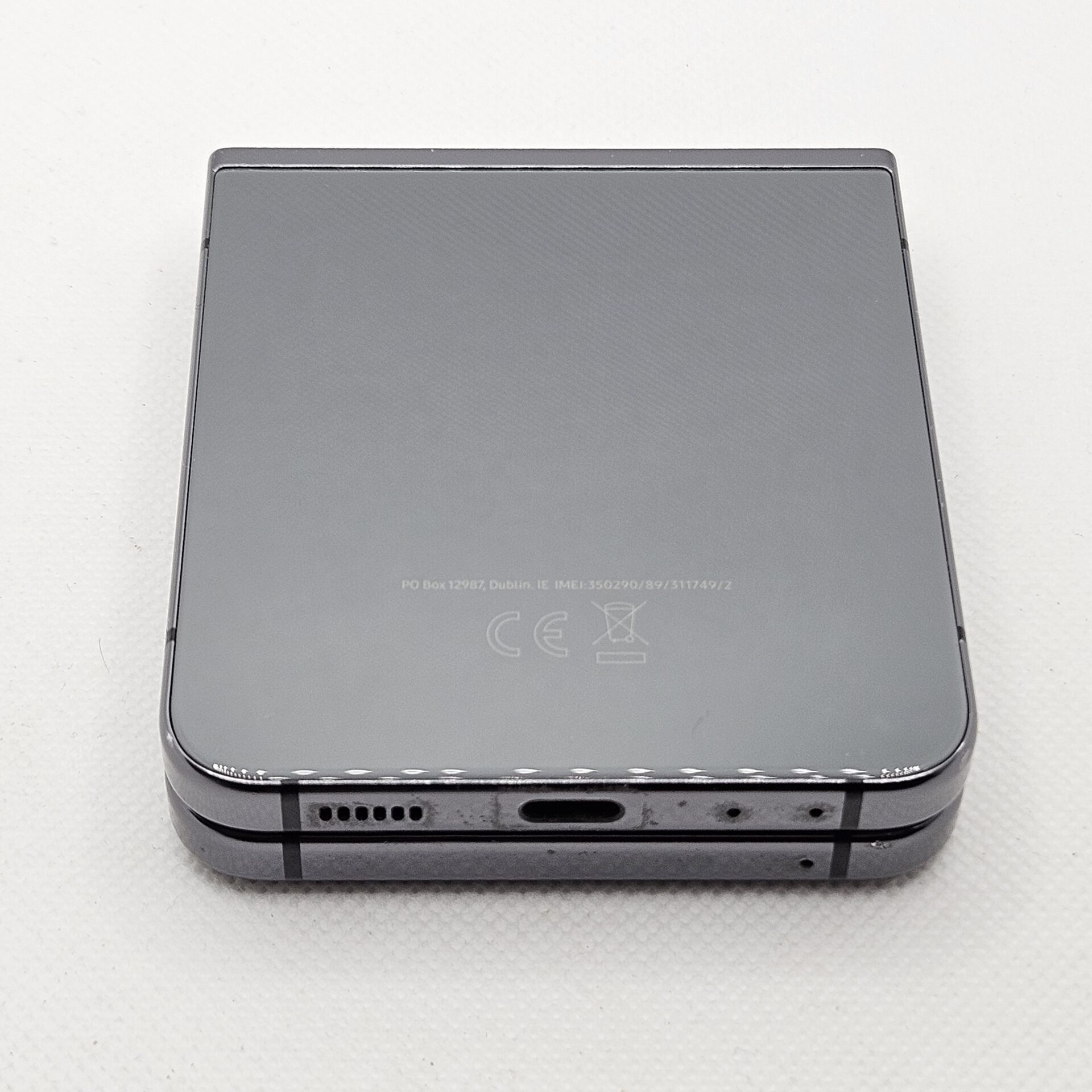 Samsung Galaxy Z Flip 5 256GB Graphite (6 Month Warranty) - Image 18