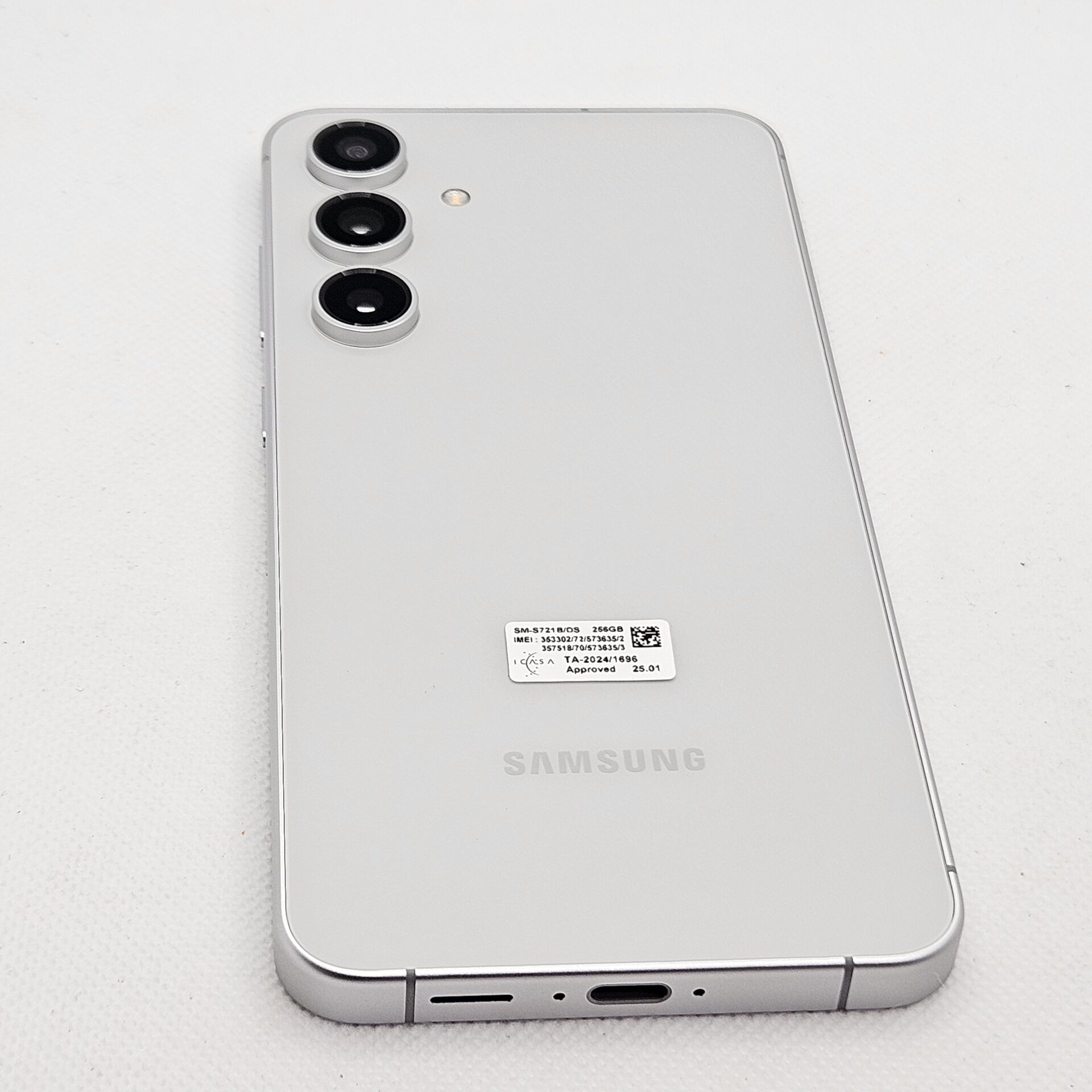 Samsung Galaxy S24 FE 256GB Dual Sim Gray (6 Month Warranty) – Mint Condition - Image 10