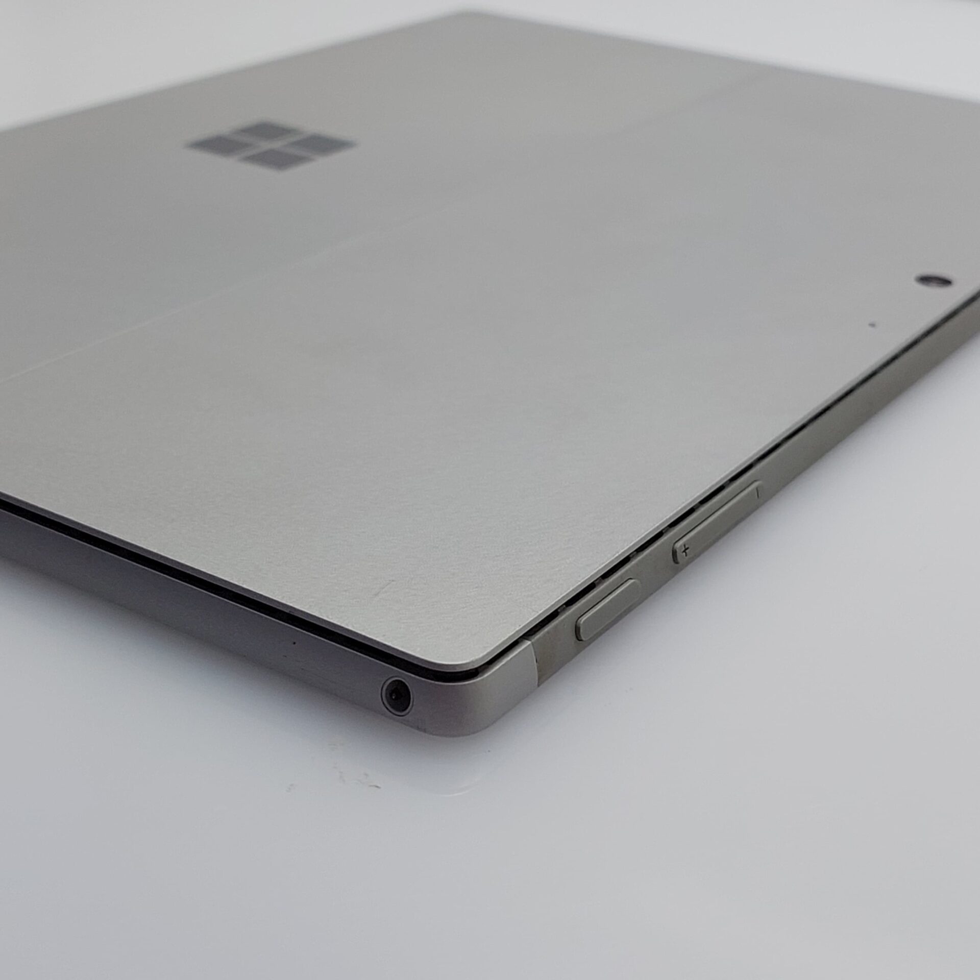 Microsoft Surface Pro 7 