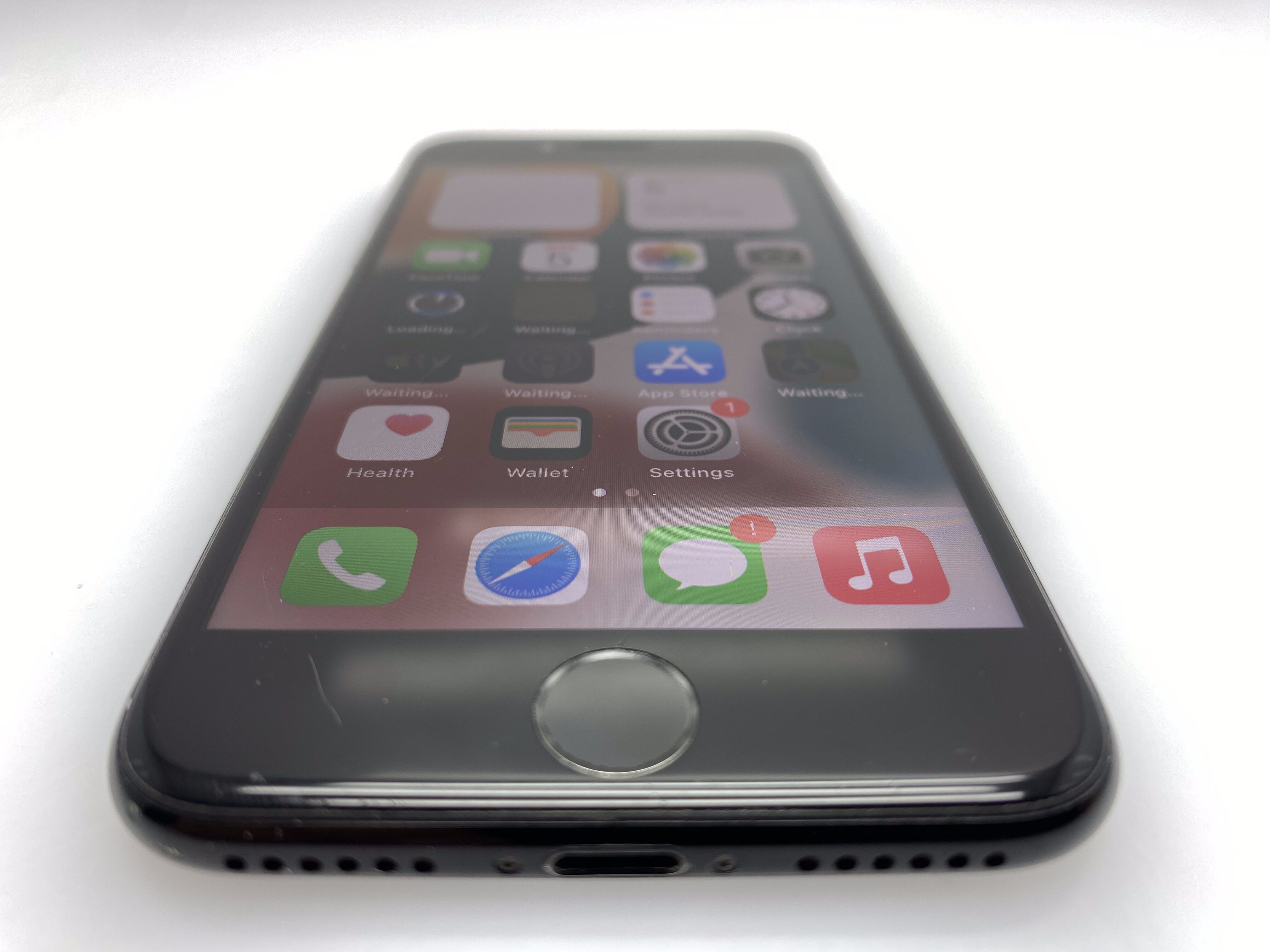 iPhone 7 128GB Black - Image 4