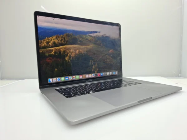 MacBook Pro 15-Inch 