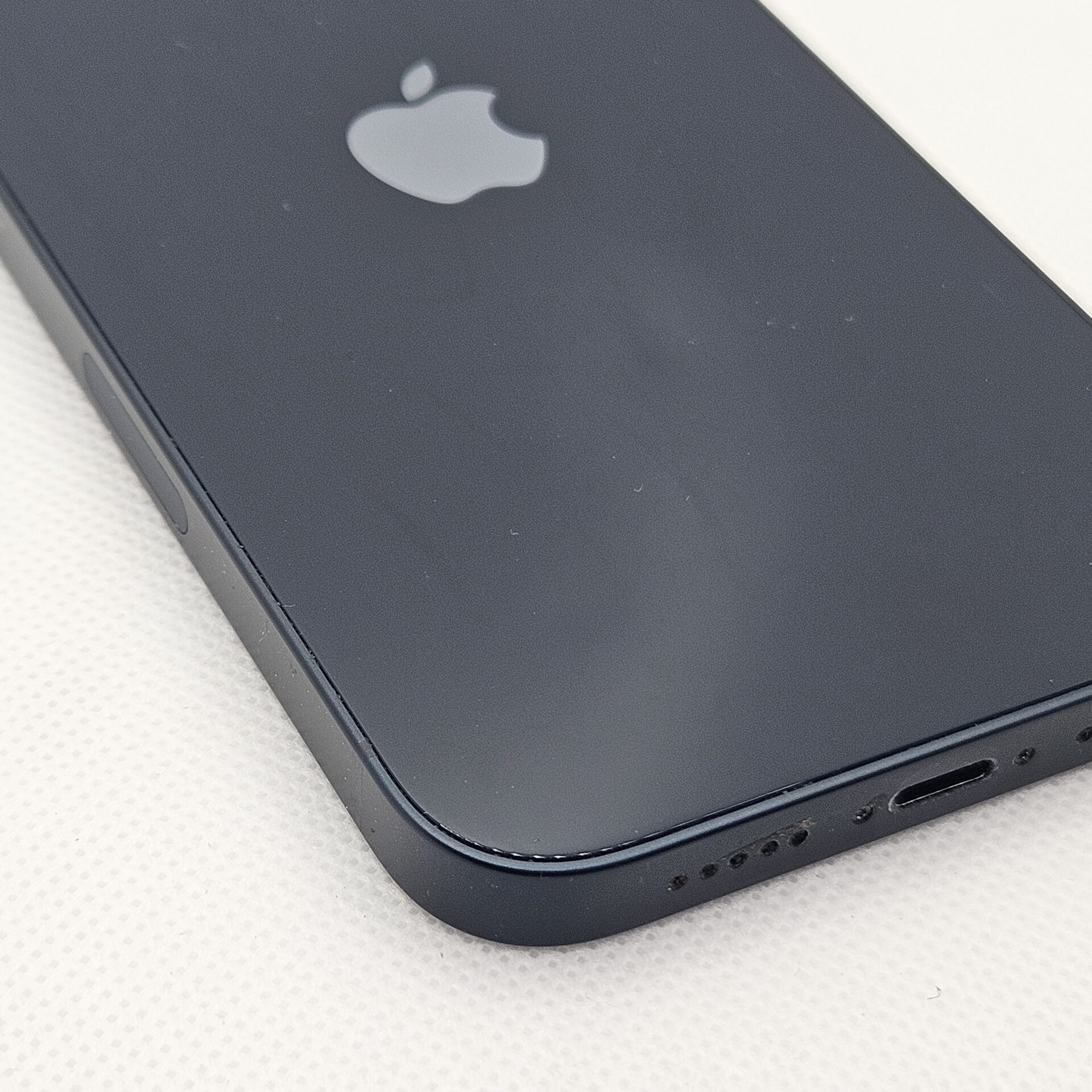 iPhone 13 128GB Midnight (6 Month Warranty) - Image 9