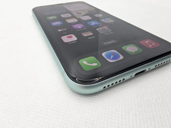 iPhone 11 128GB Mint Green (6 Month Warranty) | Epic Deals SA