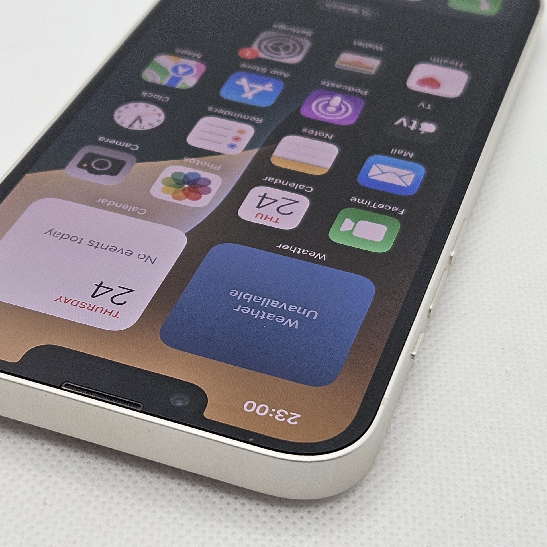 iPhone 13 128GB White (6 Month Warranty) | Epic Deals SA