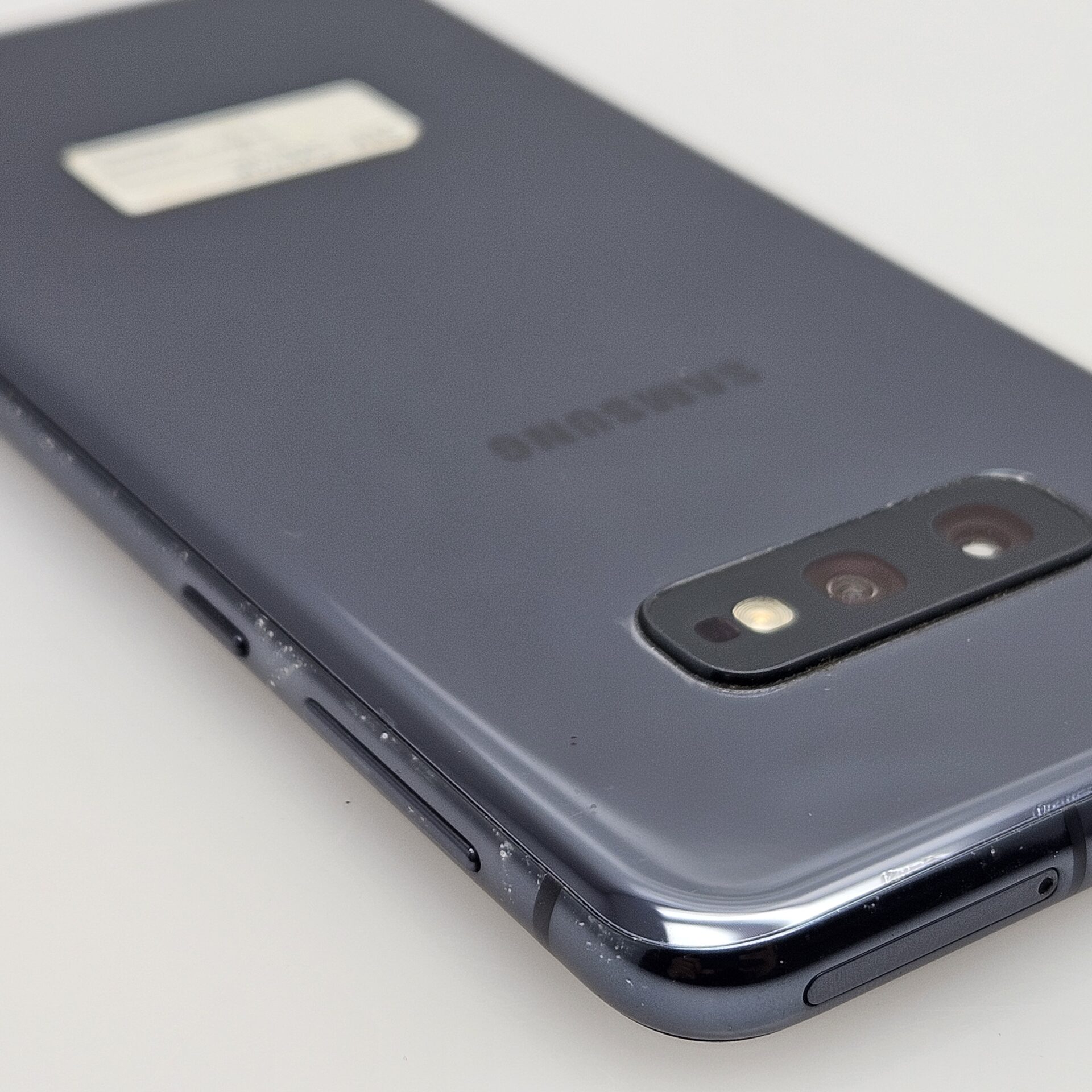 Samsung Galaxy S10e 128GB Prism Black - Image 12