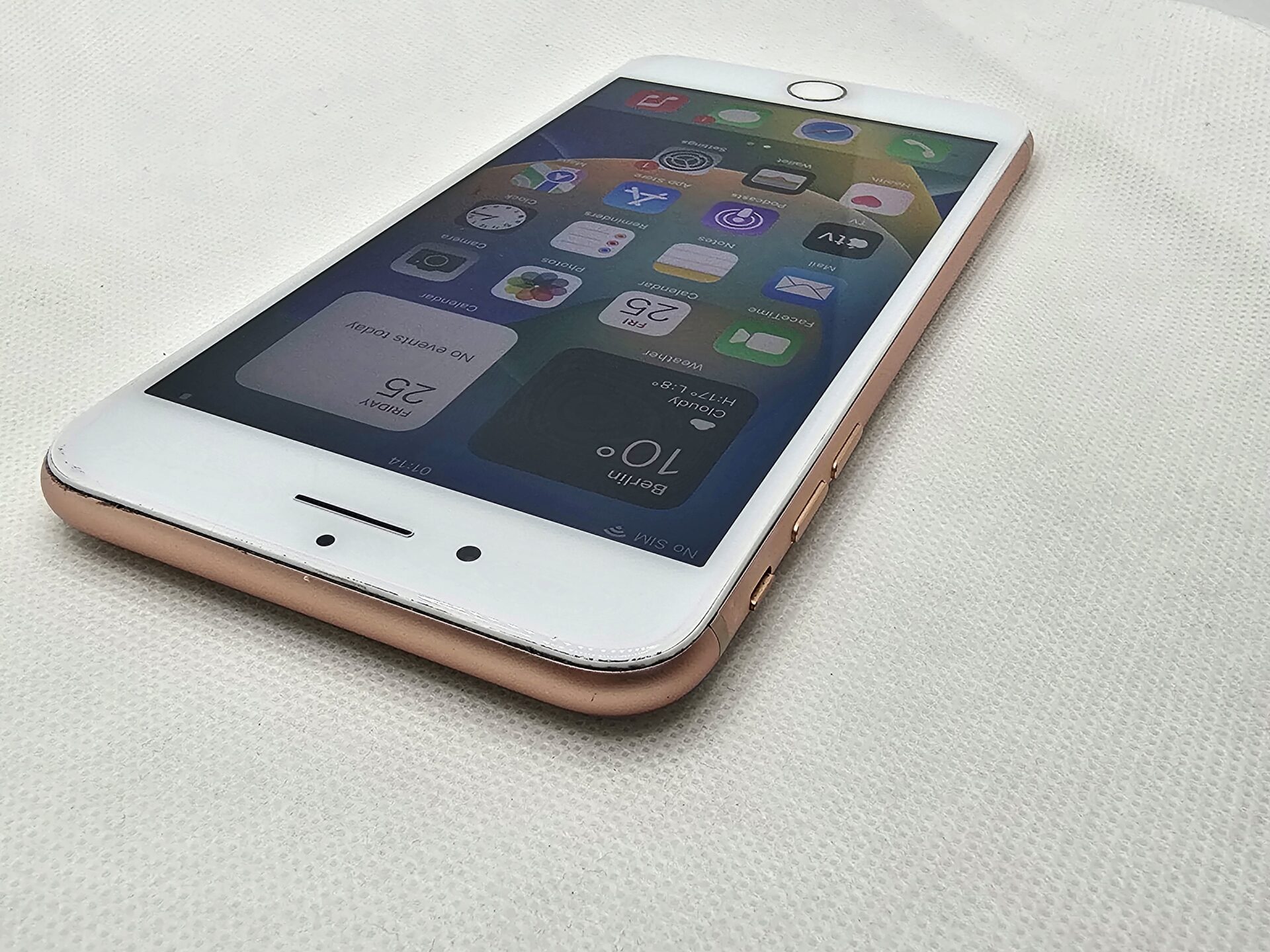 iPhone 8 Plus 64GB Rose Gold Pressure Mark (3 Month Warranty