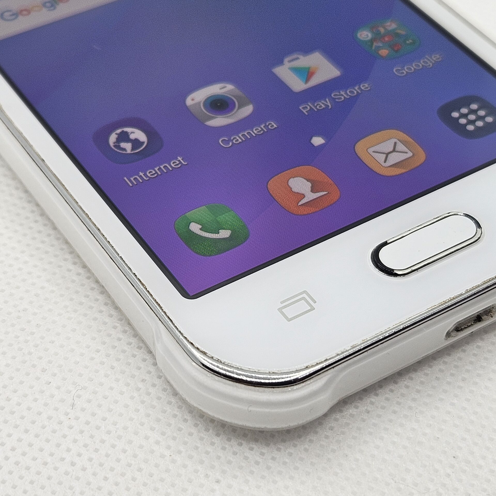 Samsung Galaxy J1 Ace 8GB Neo White - Image 2