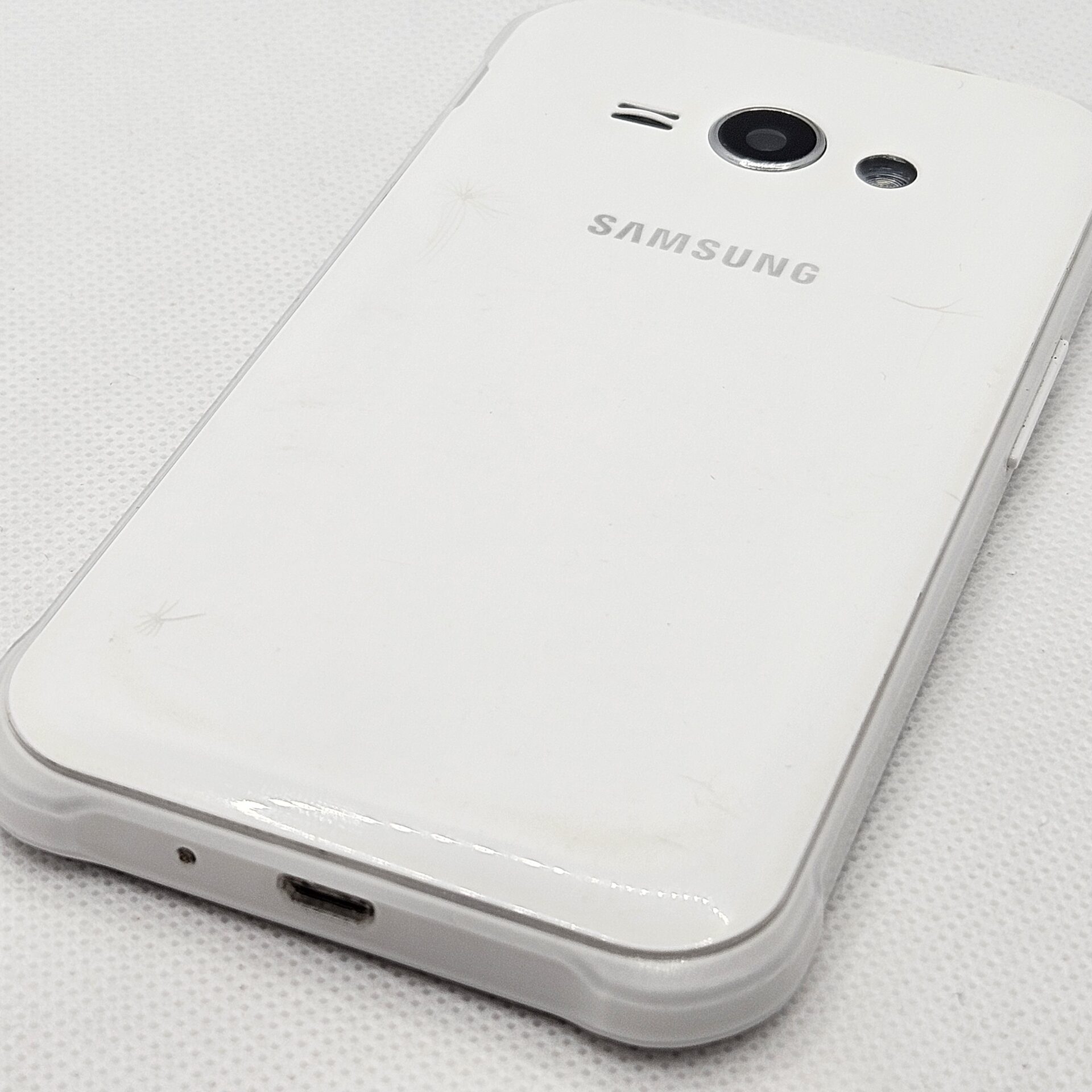 Samsung Galaxy J1 Ace 8GB Neo White - Image 11