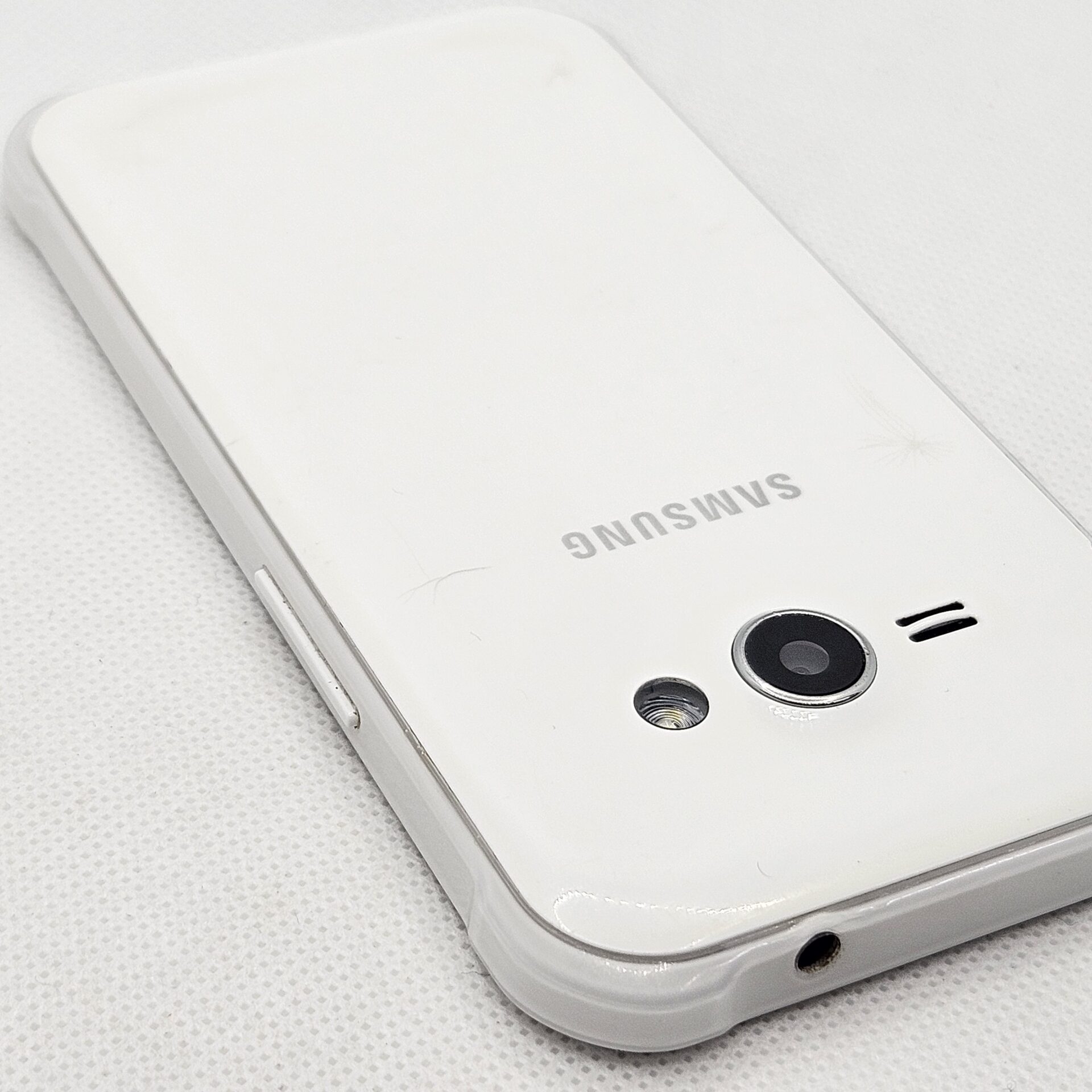 Samsung Galaxy J1 Ace 8GB Neo White - Image 12