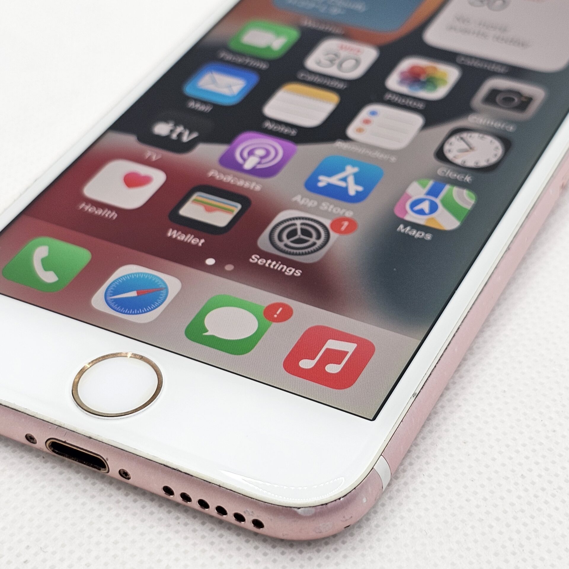 iPhone 6s 32GB Minor Yellowing Rose Gold | Epic Deals SA